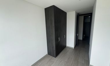 apartamento en venta en avenida sur. Cod V20777