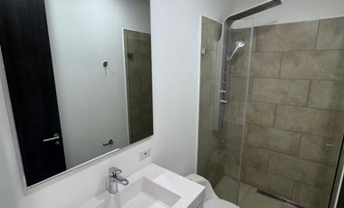 apartamento en venta en avenida sur. Cod V20777