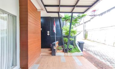 Rumah 2 Lt Strategis 10 Mnt ke Paradise Walk Serpong Siap KPR J-39295