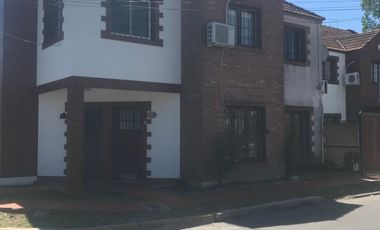 VENTA DUPLEX 3 AMBIENTES EN HURLINGHAM