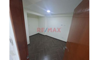 Estrena Tu Depa En Alquiler – Moderno, Con Ascensor Y 2 Dormitorios En Campoy