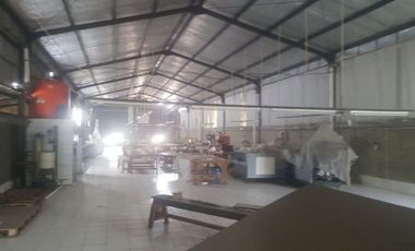 DIJUAL / GUDANG di BUARAN, SERPONG. 2 lantai Bangunan Siap Pakai, Kondisi Baik, Akses Bagus