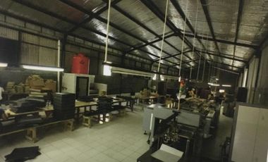 DIJUAL / GUDANG di BUARAN, SERPONG. 2 lantai Bangunan Siap Pakai, Kondisi Baik, Akses Bagus