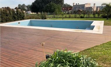 Alquiler Casa 5 dormitorios y pileta Barrio privado Arenas del Sur