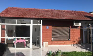 Casa 4 Amb. En Venta y 2 Departamentos a Estrenar - Rafael Castillo