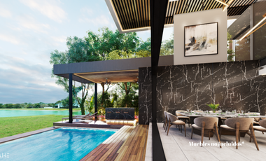 Casa en Country Club de 5 recamaras con vista al lago