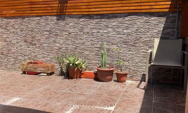 Venta Casa Condominio Las Pataguas 1 Lampa. Oriente 2D 1B
