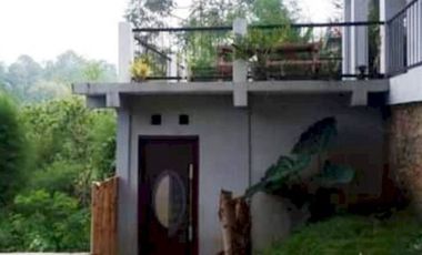 Villa Strategis di Punclut Kota Bandung Dekat Lembang,Bandung