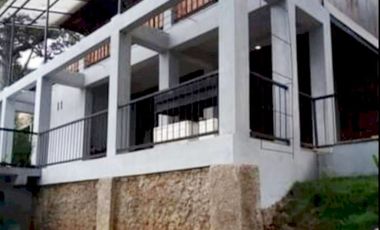 Villa Strategis di Punclut Kota Bandung Dekat Lembang,Bandung