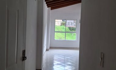 apartamento en arriendo en la loceria. Cod A512050