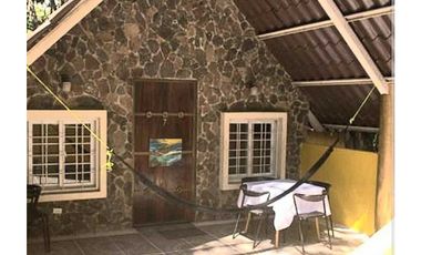 VENTA DE HOTEL EN EL VALLE DE ANTÓN CON HERMOSAS CABAÑAS