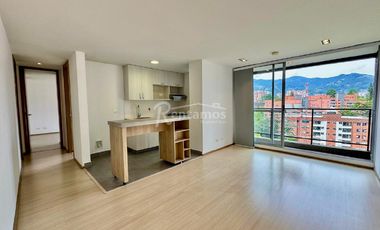 apartamento en arriendo en loma del esmeraldal. Cod A776514