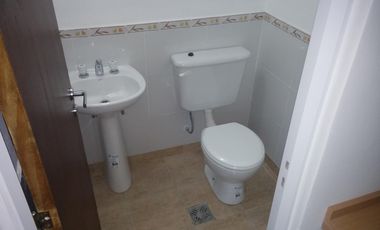 SE ALQUILAN OFICINAS EN COMPLEJO VENEZUELA 114 DE VIEDMA