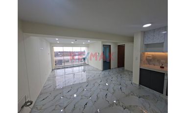 Alquiler De Departamento Moderno Con Ascensor – 2 Dormitorios En Campoy