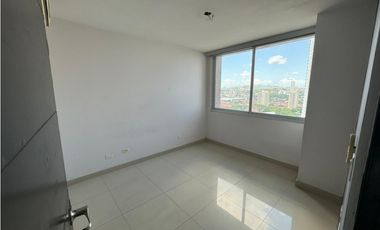 VENTA  APARTAMENTO EN COSTA DE ESTE  188M2 3REC+SERVICIO PH SEVILLA
