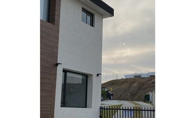 Exclusiva Casa de Playa, Amoblado. Urbanización Ciudad del Mar