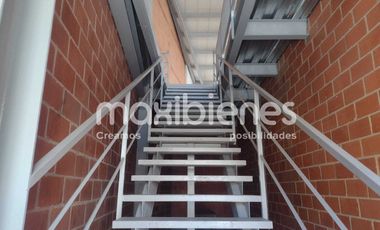 local en arriendo en la américa. Cod A66018