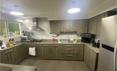 VENTA  CASA EN CLAYTON AMPLIA  569M2 CALLE PAPAYA