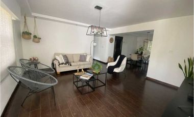 VENTA  CASA EN CLAYTON AMPLIA  569M2 CALLE PAPAYA