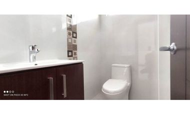 Vendo casa por estrenar al Sur de Loja