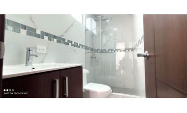 Vendo casa por estrenar al Sur de Loja