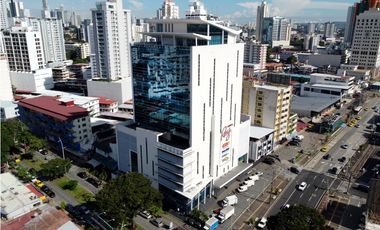 Se Alquila Local en Via España y Via Argentina 754mt2