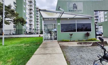 apartamento en venta en la alameda. Cod V124744