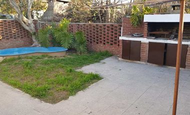 Chalet en venta en Barrio Maritimo