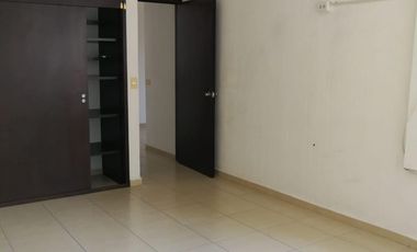 Rento Departamento en  Cd Deportiva $11,000.00