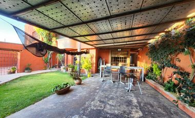 Residencia en venta en Santa María