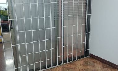 local en arriendo en restrepo. Cod A4720608