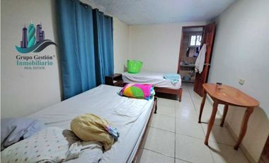 VENDO CASA EN LOTE DE 1100M2 PALMIRA ARRIBA