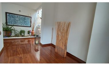 ESPECTACULAR CASA CAMPESTRE -LA CALERA