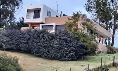 ESPECTACULAR CASA CAMPESTRE -LA CALERA