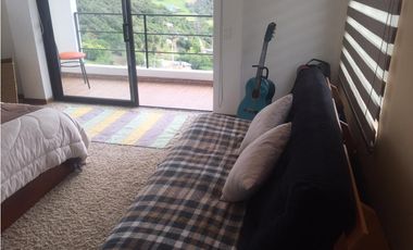 ESPECTACULAR CASA CAMPESTRE -LA CALERA