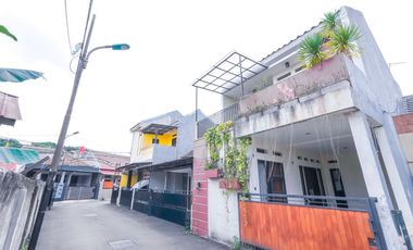 Rumah Cantik 2 Lt SHM 15 Menit ke Trans Studio Mall Cibubur J-38552