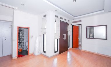 Rumah Cantik 2 Lt SHM 15 Menit ke Trans Studio Mall Cibubur J-38552