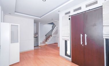 Rumah Cantik 2 Lt SHM 15 Menit ke Trans Studio Mall Cibubur J-38552