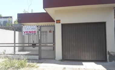 Casa en venta en Quilmes Oeste