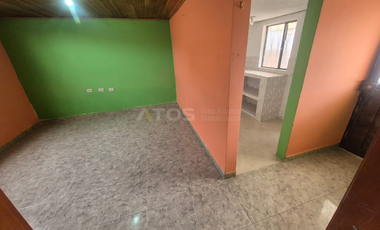 casalote en venta en asís. Cod V6161