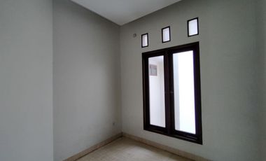 Town House di Cilandak Best Unit Kondisi Unfurnished HSE-A0423