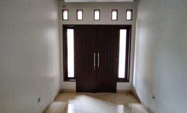 Town House di Cilandak Best Unit Kondisi Unfurnished HSE-A0423