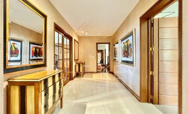 Departamento en venta de 5 dorm. en Lo Barnechea