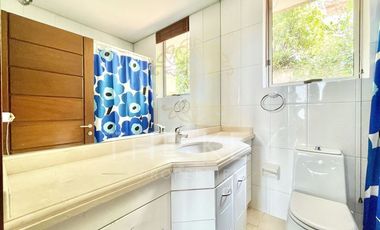 Departamento en venta de 5 dorm. en Lo Barnechea