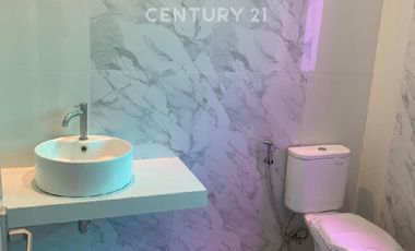 Di Jual Rumah Brand New Dengan Gaya Klasik Modern