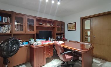 casa en venta en caobos. Cod V28757