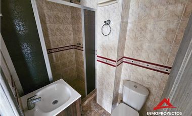 Amplio apartamento de 140 m² sobre la Avenida 30 de Agosto, Pereira