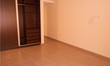 CASA 4 AMB A ESTRENAR - BARRIO LAS MARGARITAS