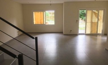 CASA 4 AMB A ESTRENAR - BARRIO LAS MARGARITAS