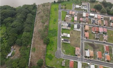 Av. Leon Febres Cordero (la Aurora), terreno Comercial 12919,86 m2..